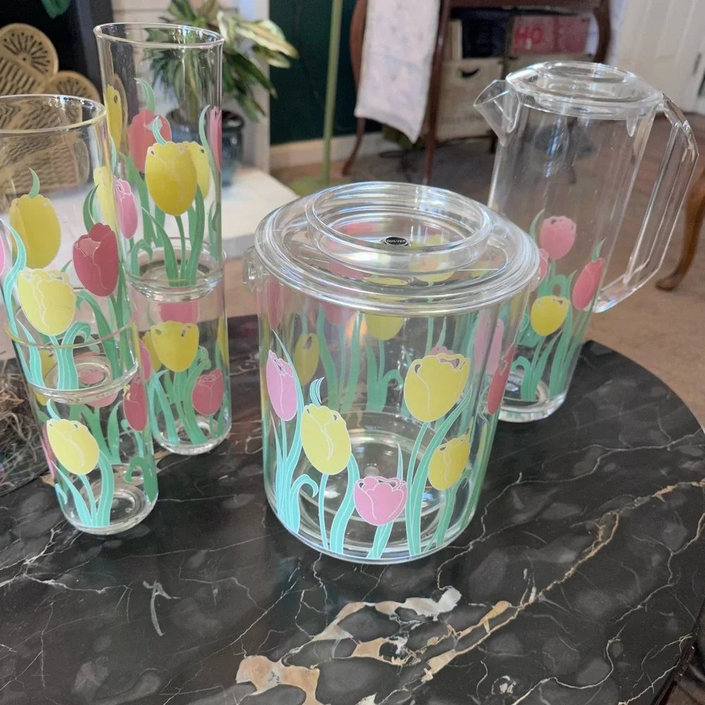 Vintage Culver Acrylic Spring Tulips 🌷 Patio Set Tumblers Ice Bucket Pitcher